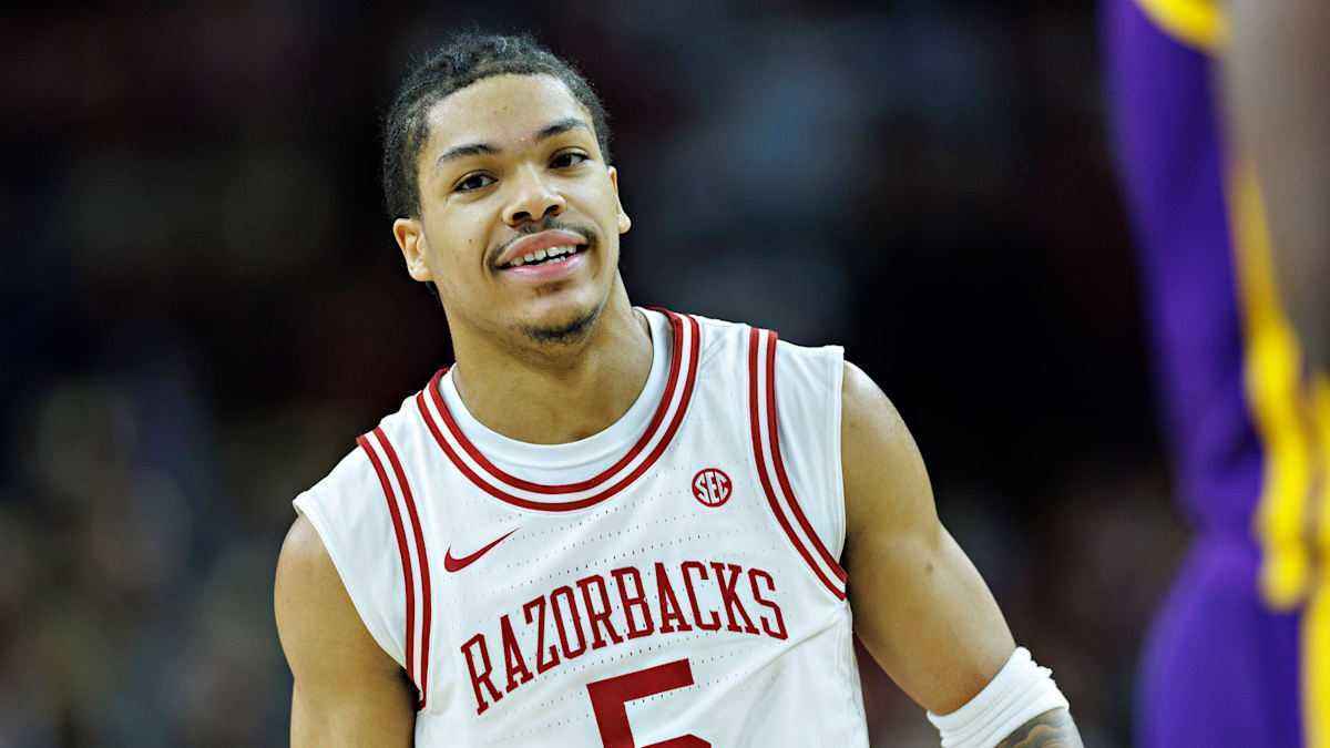 Acuff shatters norms: arkansas guard lands historic reebok deal