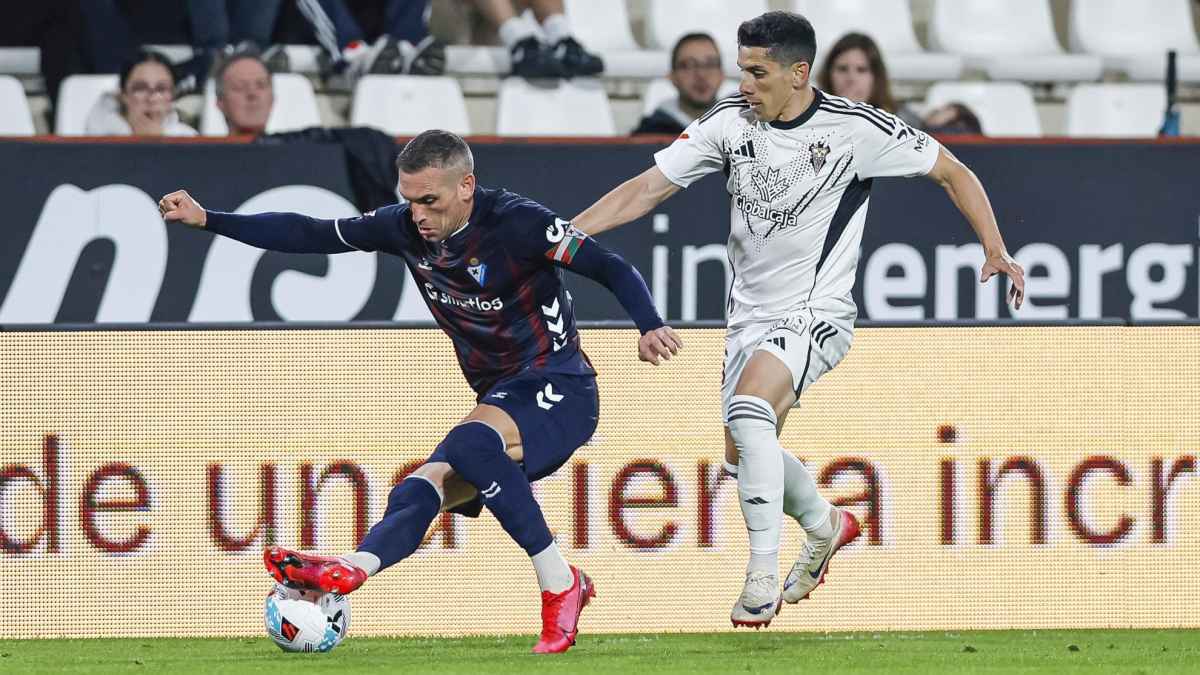 Albacete's paradox: a league leader haunted by humiliating defeats