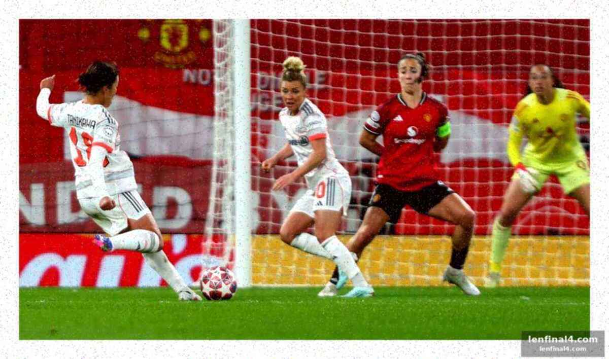 Lea schüller reflects on emotional return to old trafford