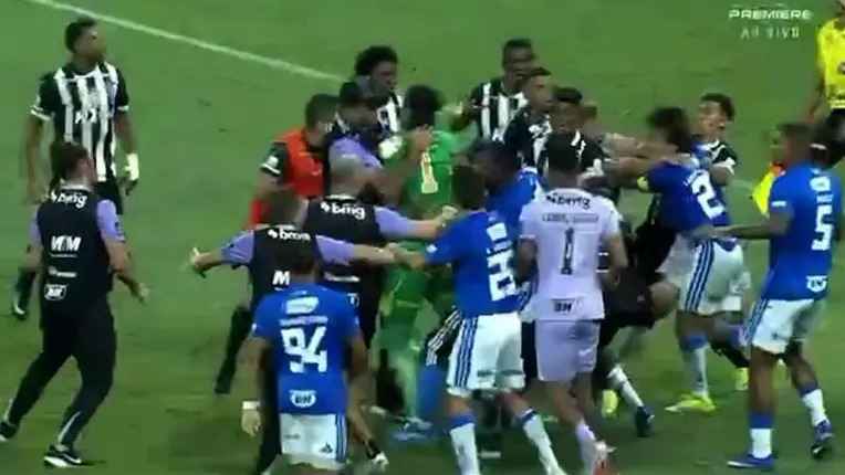 Brazil cup final erupts in violent brawl