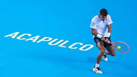 Cobolli advances to acapulco semifinals, bellucci falls, kecmanovic upset