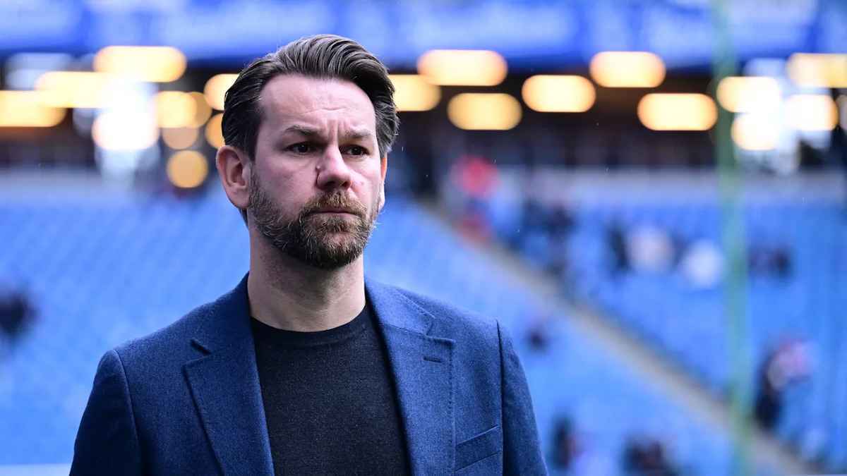 Cologne eyes premier league star reunion