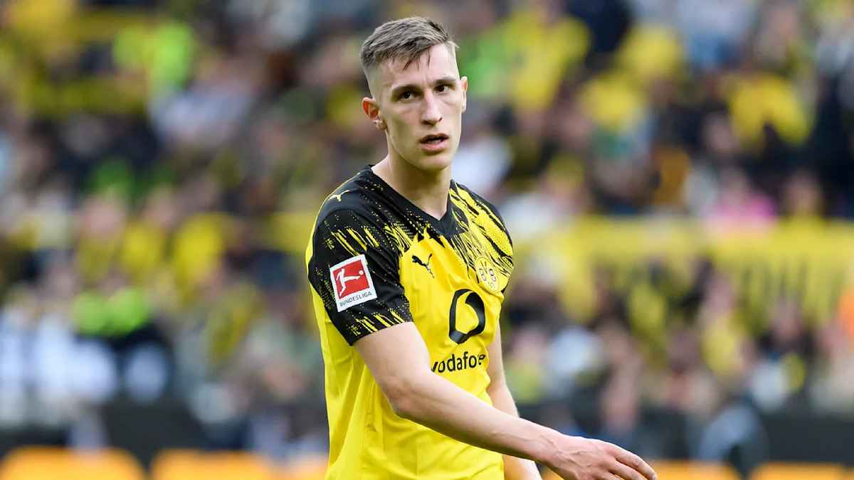 Dortmund faces freiburg test: guirassy's future hangs in the balance