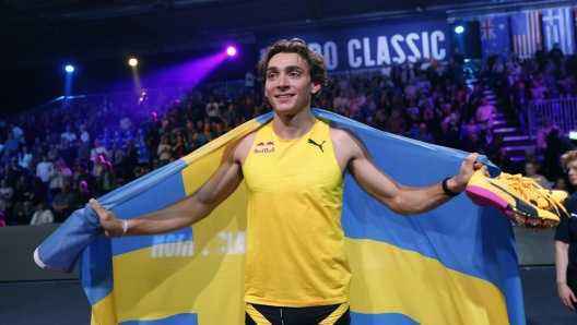 Duplantis shatters world record in stunning swedish triumph
