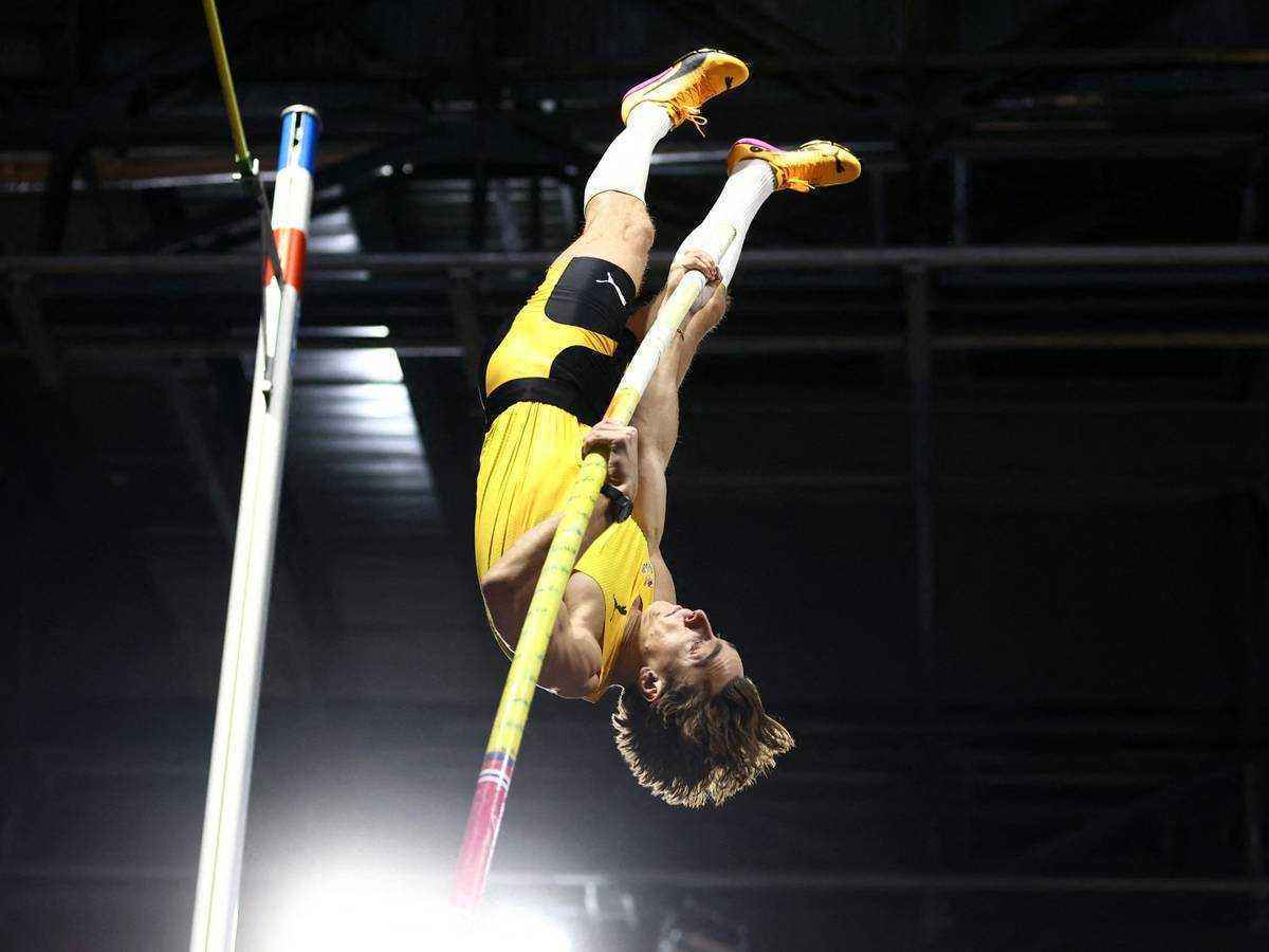 Duplantis soars to record-breaking 15th win at mondo classic