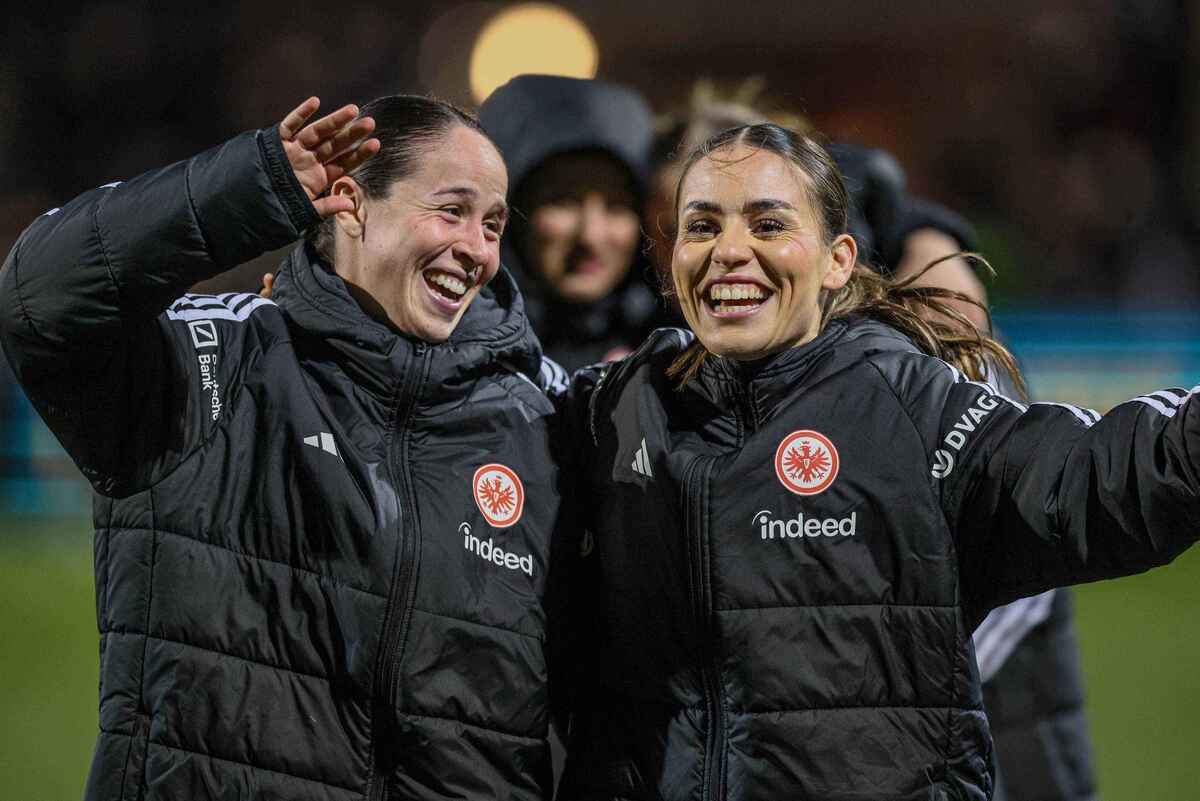 Eintracht frankfurt soars to third with win over freiburg in bundesliga
