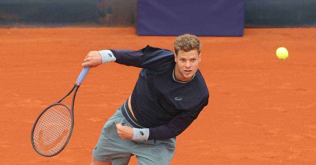 Germany's hanfmann falls to blockx in munich opener