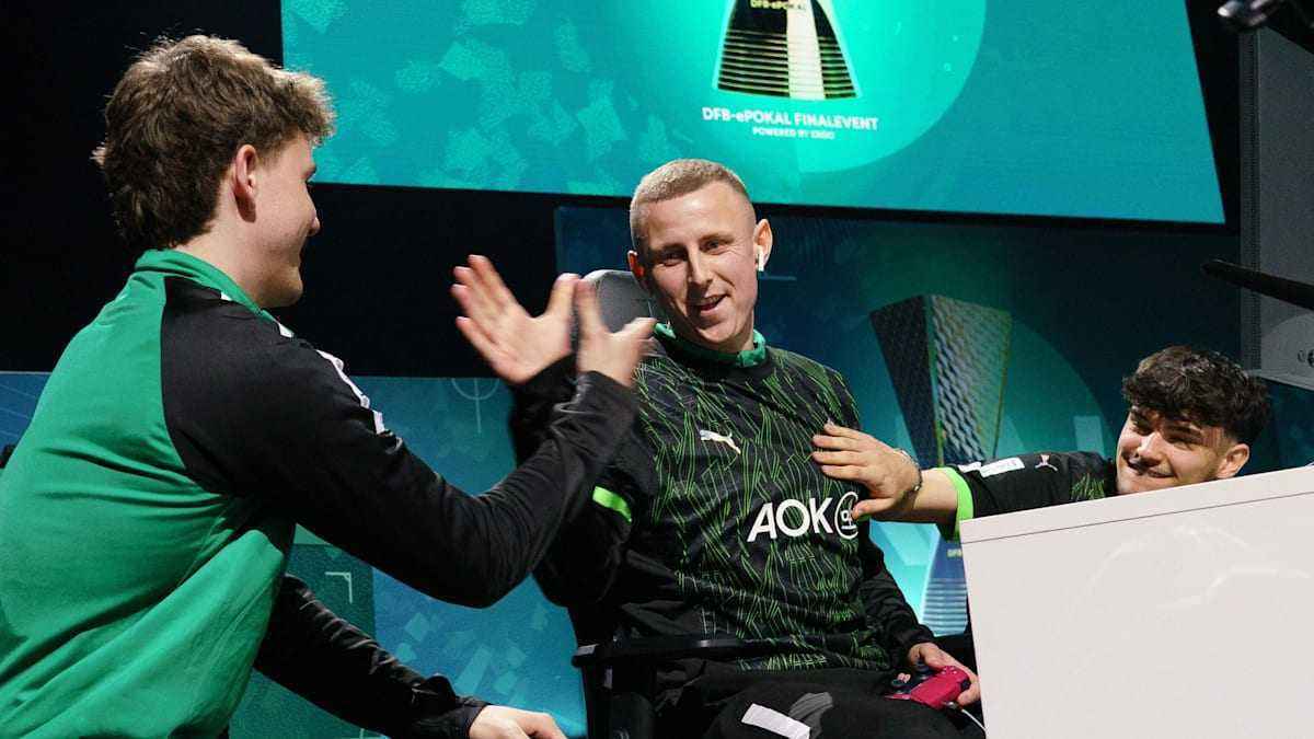 Gladbach claims efootball glory: dominates rblz gaming in dfb-epokal final