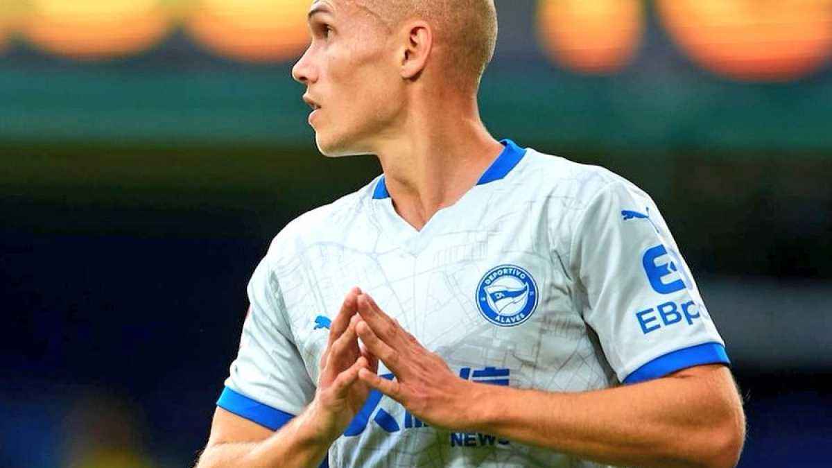 Guridi seizes opportunity in alavés shake-up after coaching change