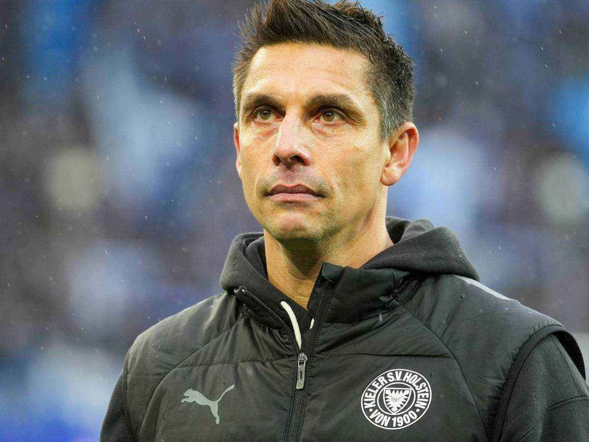 Holstein kiel fires coach marcel rapp amid slump