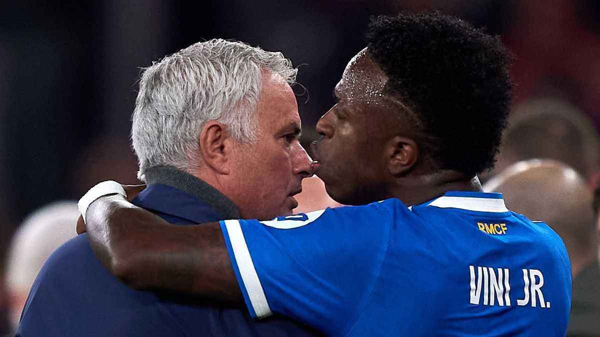 Holstein kiel sacks coach rapp after winless start