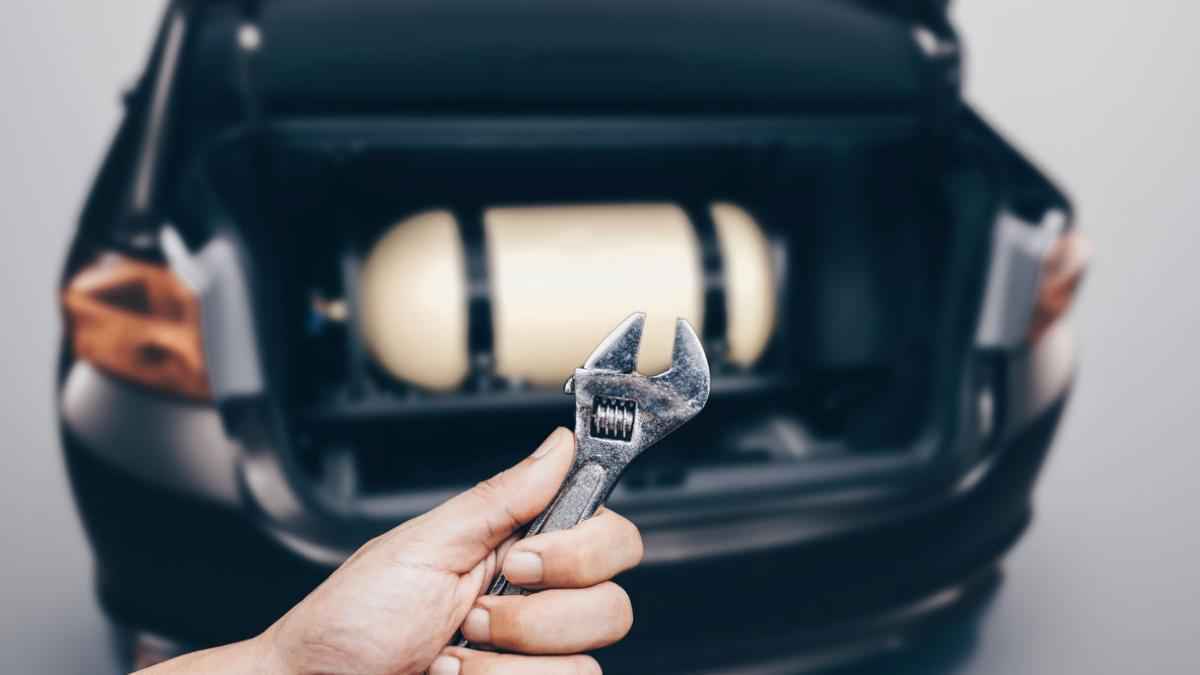 Italy's gpl cars: 6 things to consider amid rising fuel prices