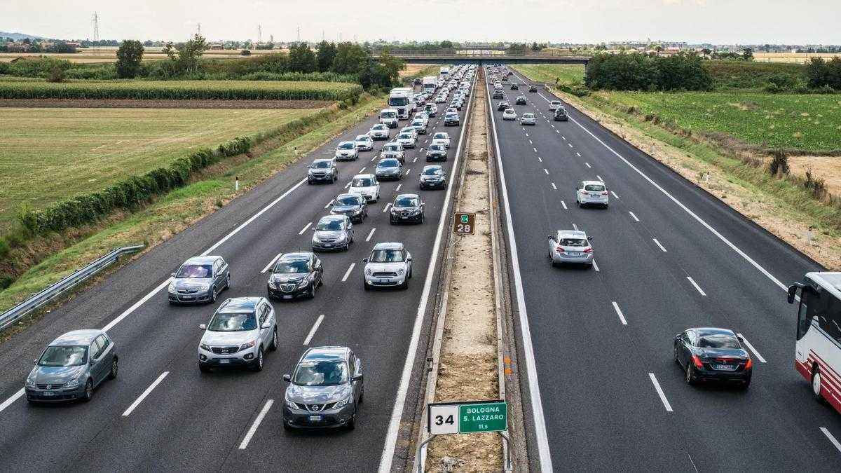 Italy's highways: a network of records and revelations