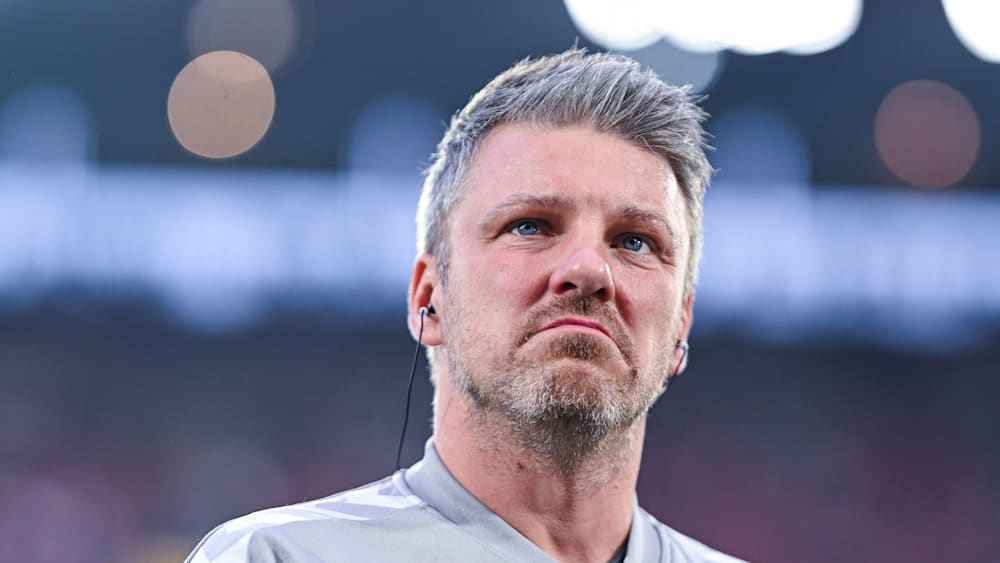 Köln's descent: pressure mounts on kwasniok as bundesliga struggles intensify