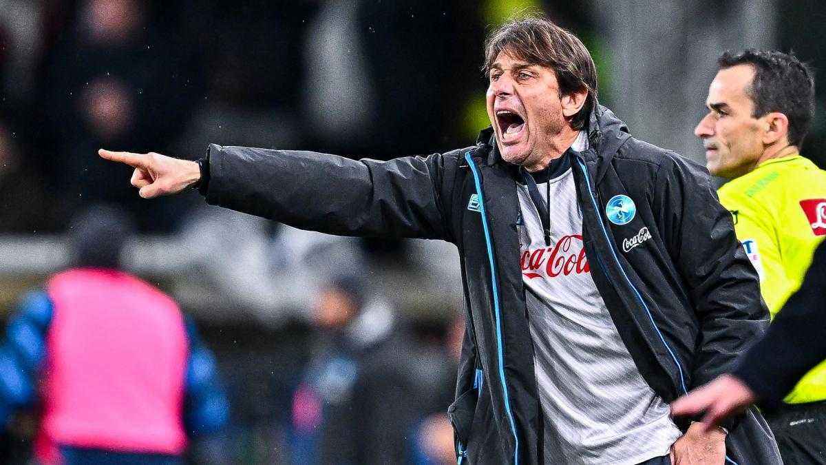 Napoli edges ahead: title race reopens in serie a