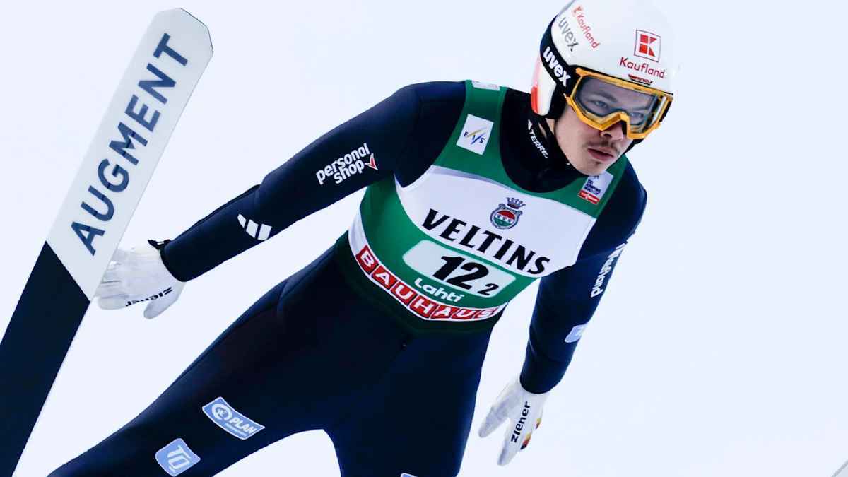 Raimund stumbles on holmenkollen as deschwanden soars to victory