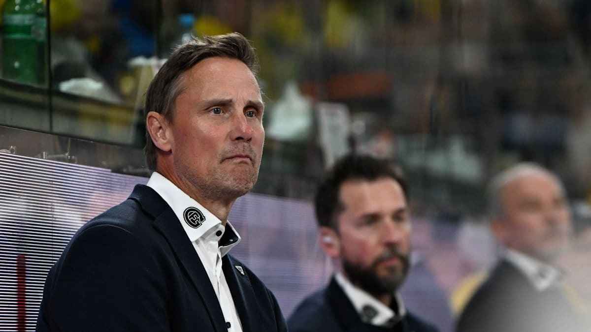 Rönnberg silences doubts, leads fribourg-gotteron to historic title
