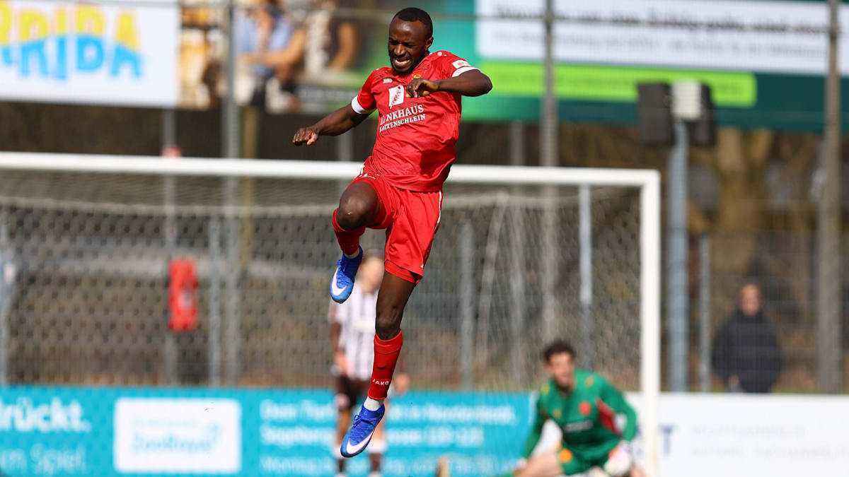Schöningen stuns st. pauli ii with decisive 5-0 victory, signaling promotion success