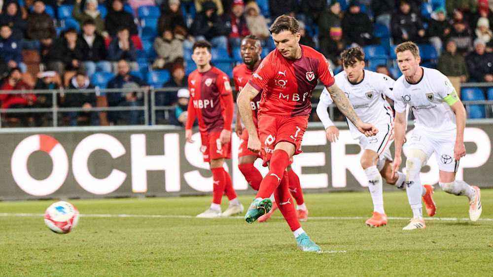 Vaduz eyes top spot in challenge league as aarau challenge looms