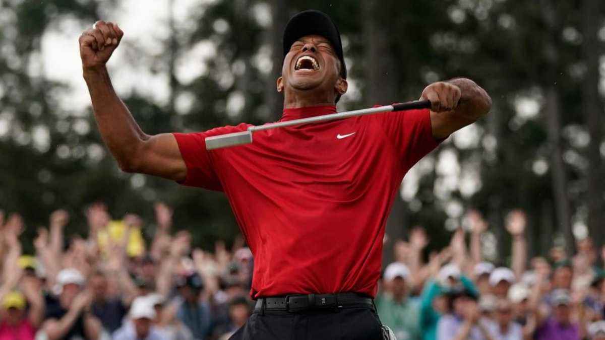 Woods withdraws from masters, grapples with personal crisis